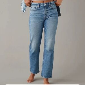 AE Super High Rise Ankle Straight (Black)